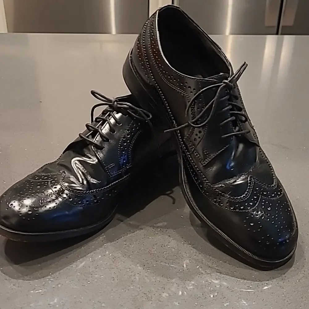 Nunn Bush sz 9M mens dress leather flex shoes, wing Tip, black